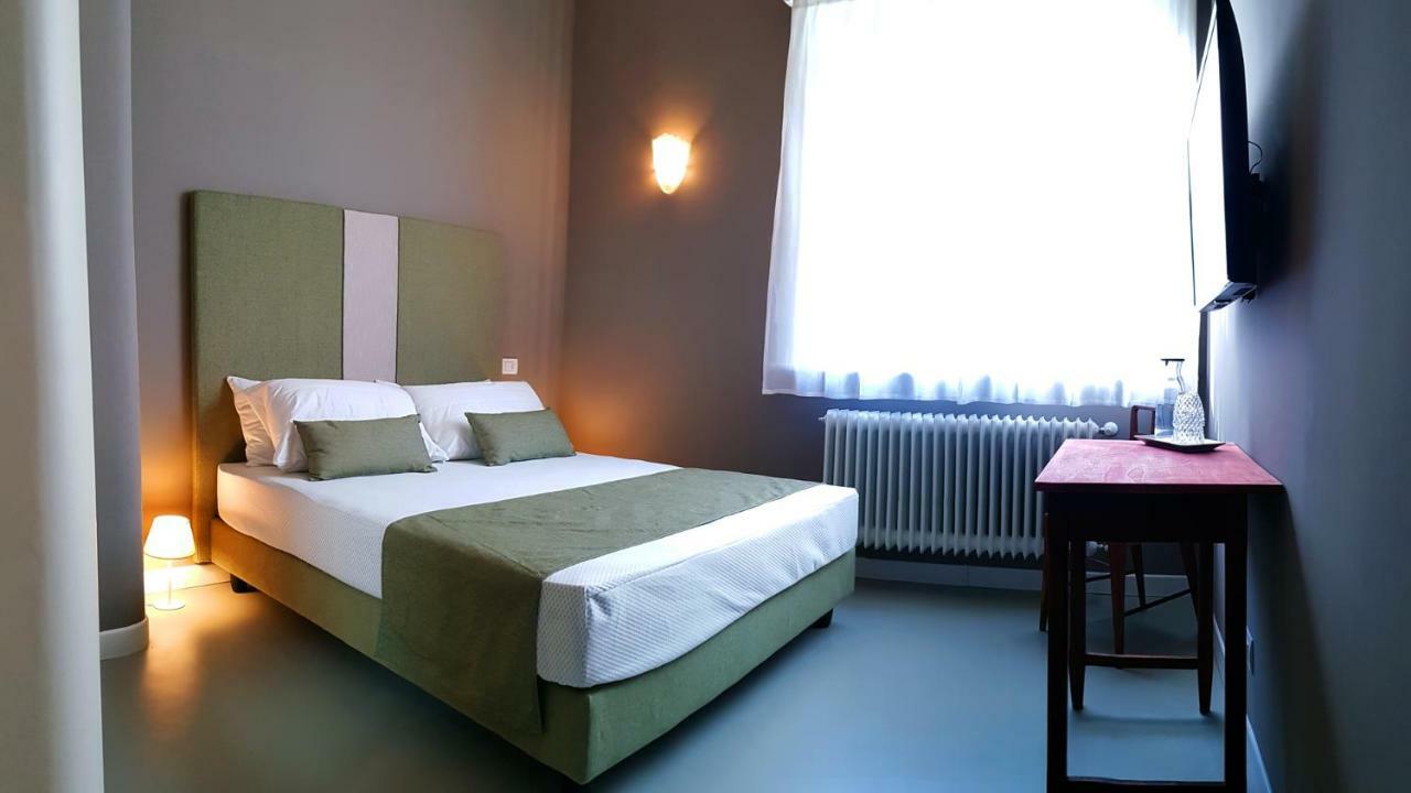 Villa Gotti Charming Rooms Болоня Екстериор снимка
